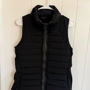 Lululemon Black Quilted Sleeveless Puffer Vest - Women